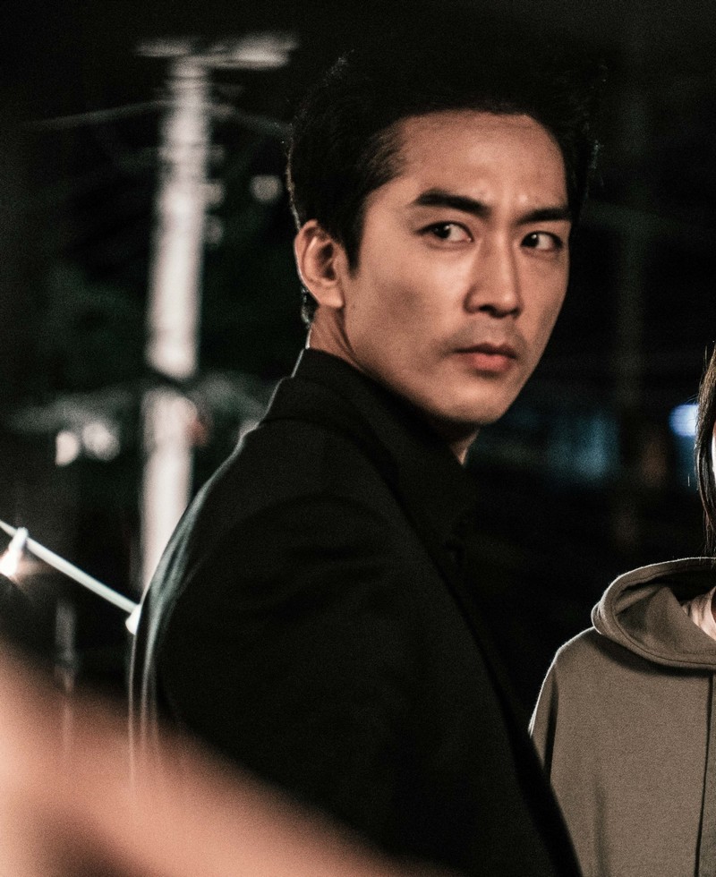 Meet the newest Grim Reaper in “Black,” Song Seung Heon